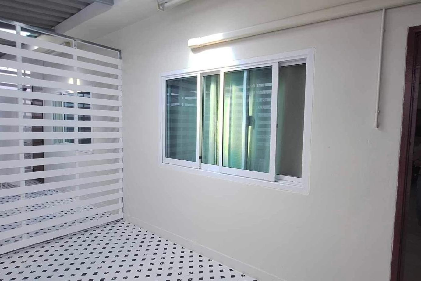 בנגקוק Chaiwat Hostel מראה חיצוני תמונה