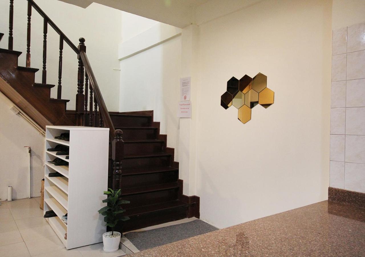 בנגקוק Chaiwat Hostel מראה חיצוני תמונה
